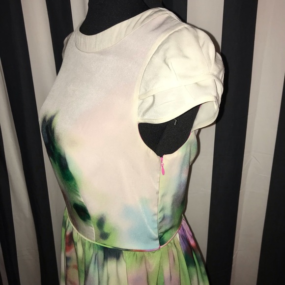 Jessica Simpson Watercolor Dress EUC Size 4 - Picture 3 of 7